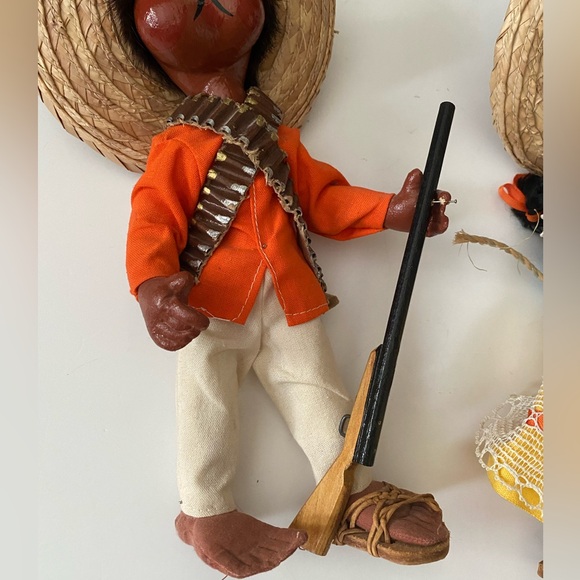 Pair Man Woman Mexican Folk Art Dolls Oil Cloth in Peasant Costumes - Picture 10 of 12